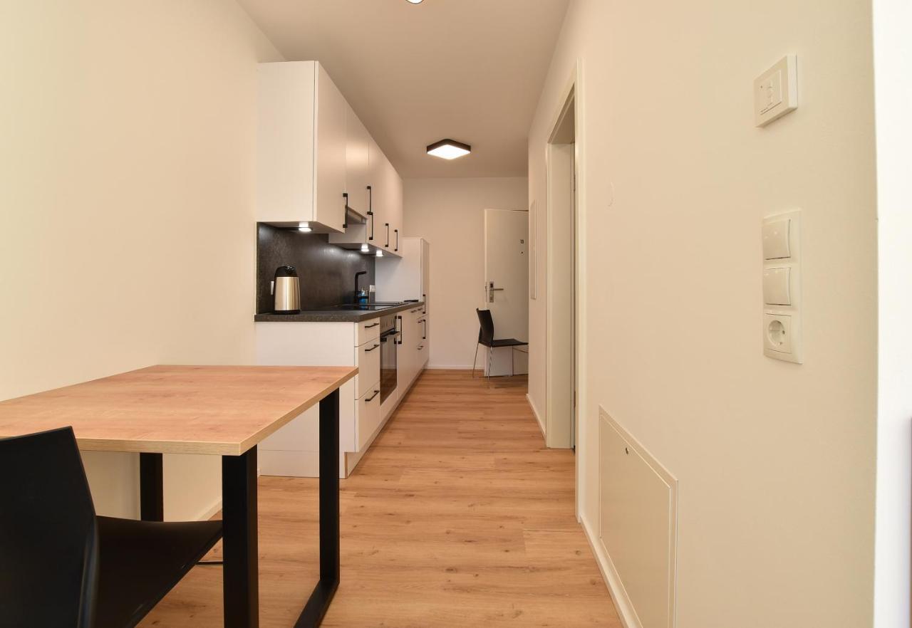 Myquartier Central City Suites Innsbruck Ngoại thất bức ảnh