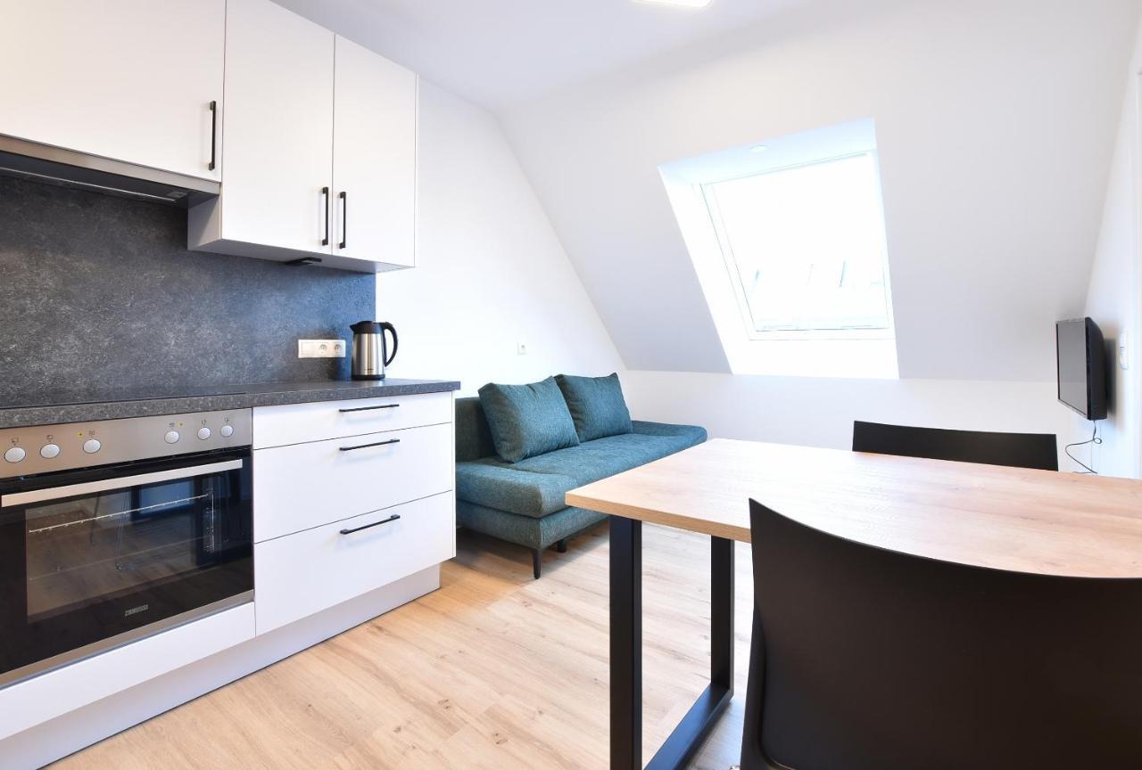 Myquartier Central City Suites Innsbruck Ngoại thất bức ảnh