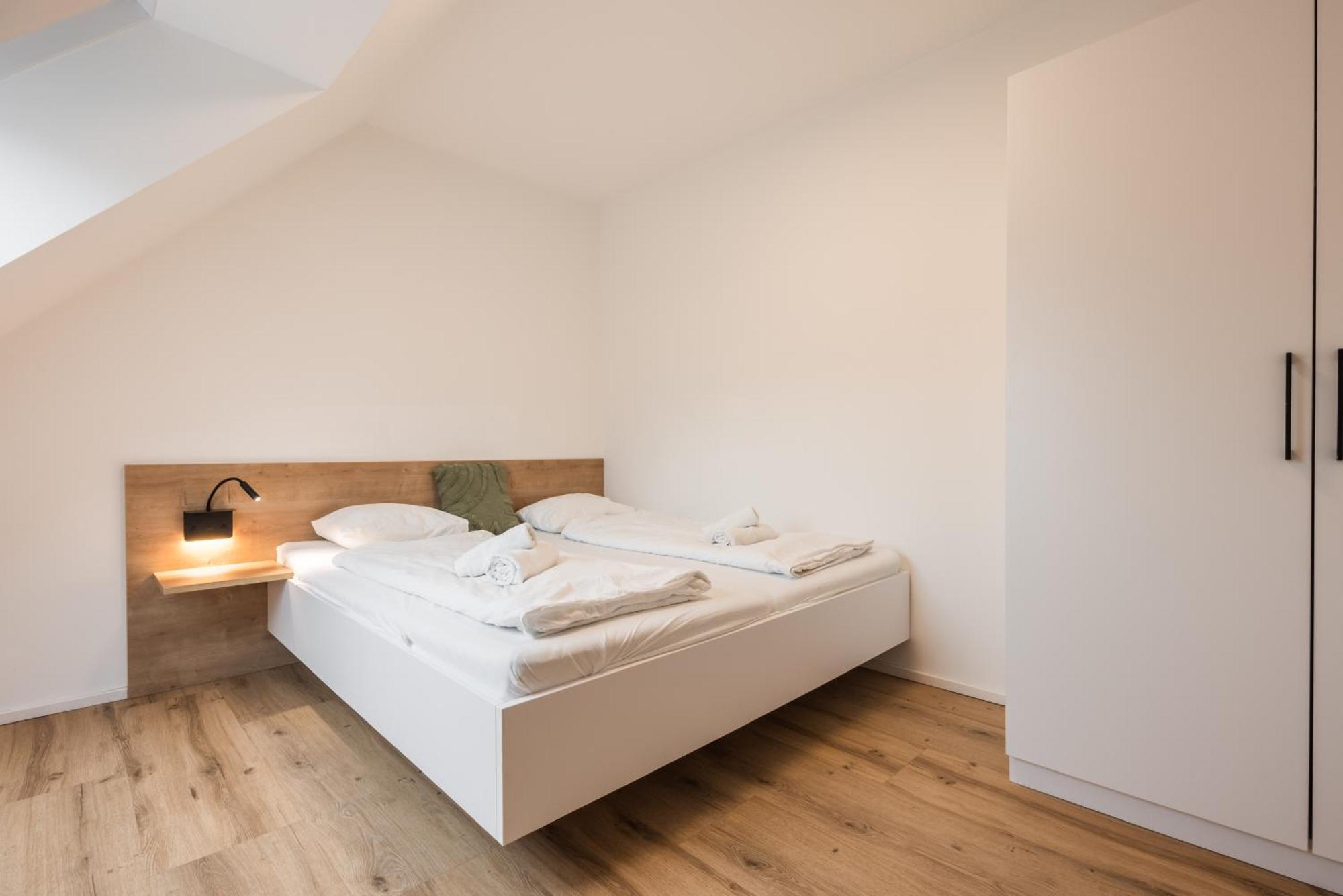 Myquartier Central City Suites Innsbruck Ngoại thất bức ảnh